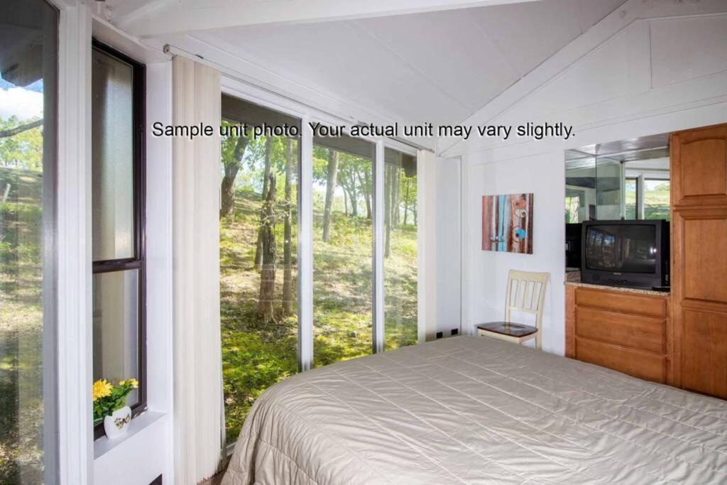 Unit 22 - Treetop 2 Bedroom Villa Village of Four Seasons Екстер'єр фото